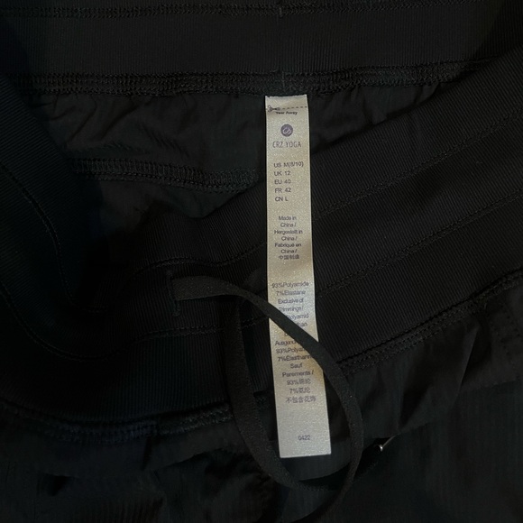CRZ YOGA - Black Joggers - M (8/10) - Picture 3 of 7
